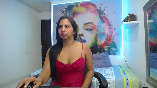 nicol_ross19 live cam