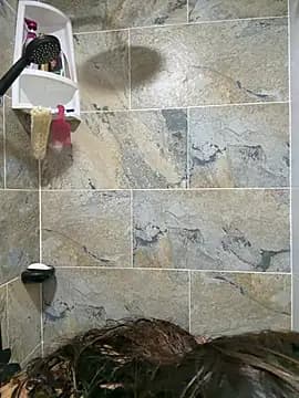 YOURSDEBORA live cam on Stripchat