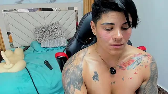 KAROLLJONES1 live cam