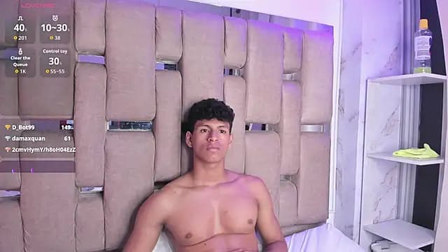 DomenicoRey live cam