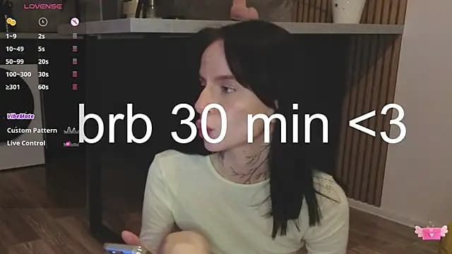 ceserisu live cam on Stripchat