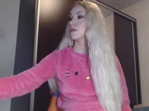 CarlyTheMessy live cam