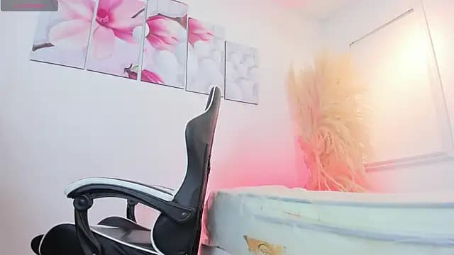 Tommy_valverde live cam