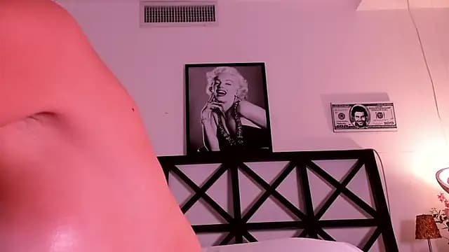 LunaMystyque live cam