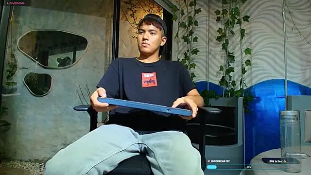 isaac_grimm live cam