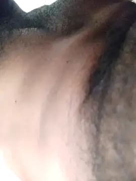 Daddyishere_19 live cam