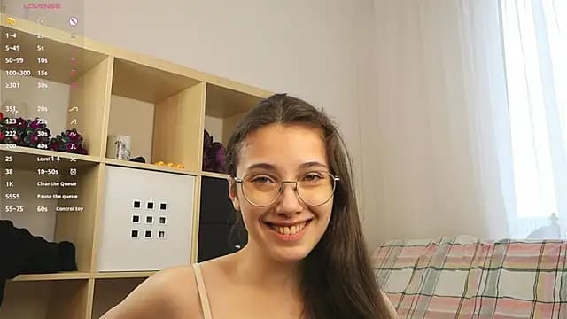 IsauraHolleman live cam