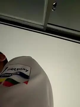 DanteWinter live cam