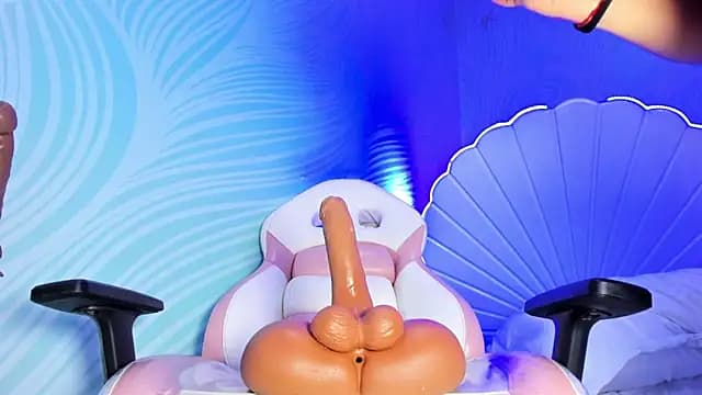 CHLOE_BLOWJOB live cam