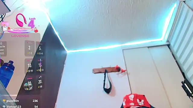 rachelroberts live cam