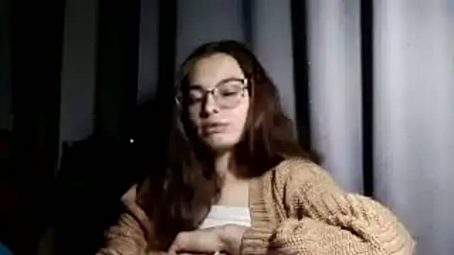 JInaMillsap live cam