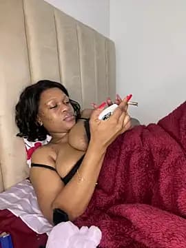 BonnyMolhada live cam