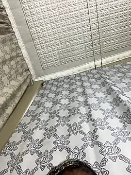 NaughtyShawdy live cam on Stripchat