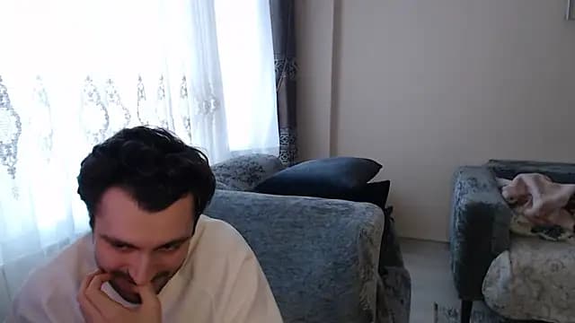 handsomeee04 live cam