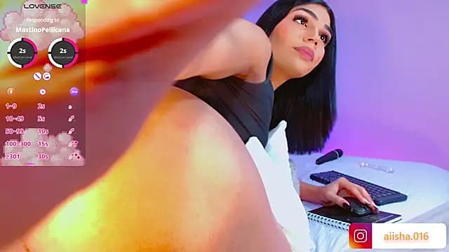 AiishaRose live cam