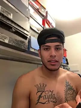 StrokingDaddy4 live cam