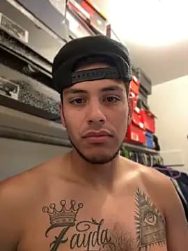 StrokingDaddy4 live cam