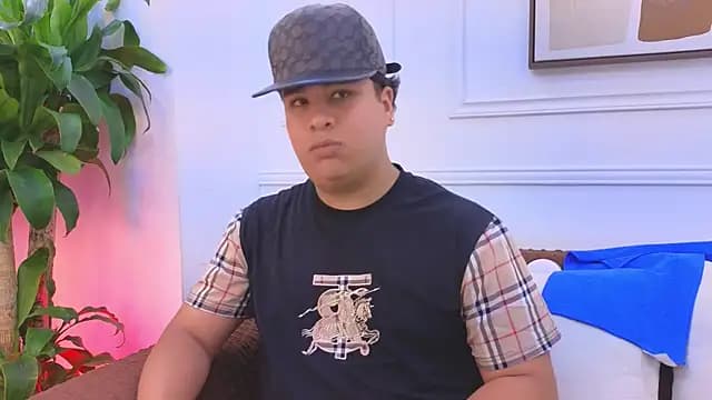 Naim_Bennetsex live cam