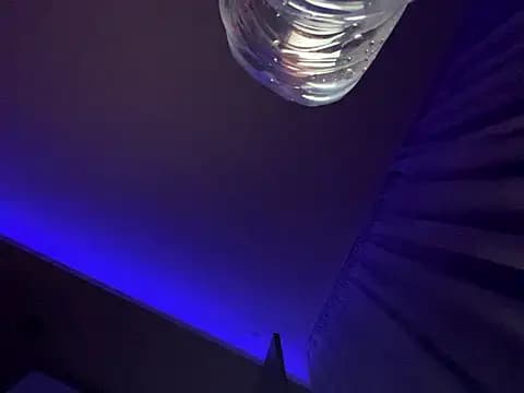 Sexaddict05 live cam on Stripchat