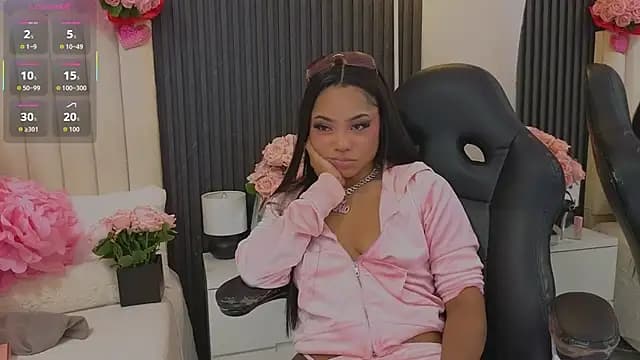 Madiee_Rhea live cam