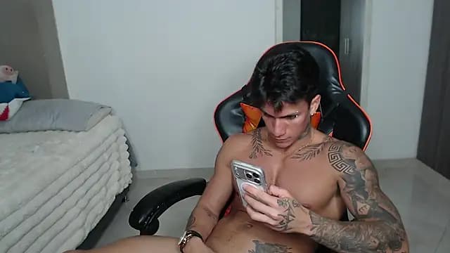 pettergrey1 live cam