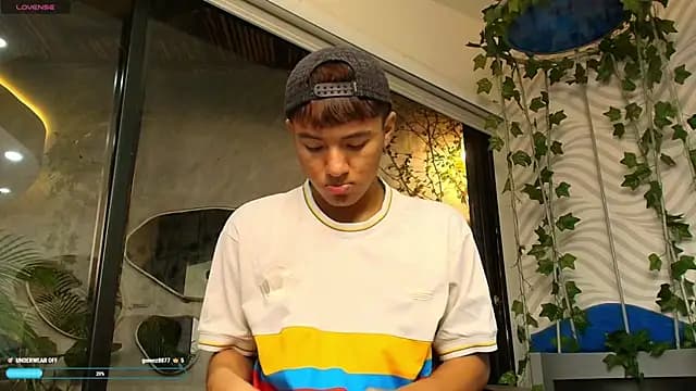 isaac_grimm live cam