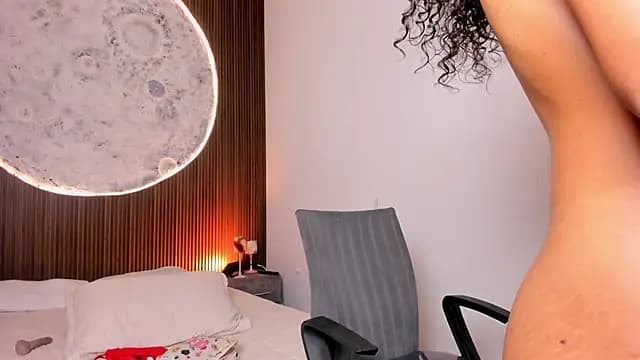 AdharaCruzz_ live cam