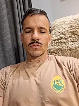 juniortche1313 live cam