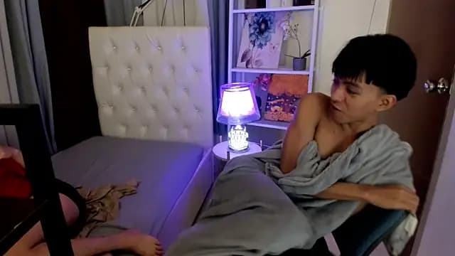 davincihugecock live cam