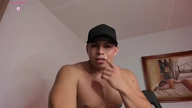 RoyConstance live cam