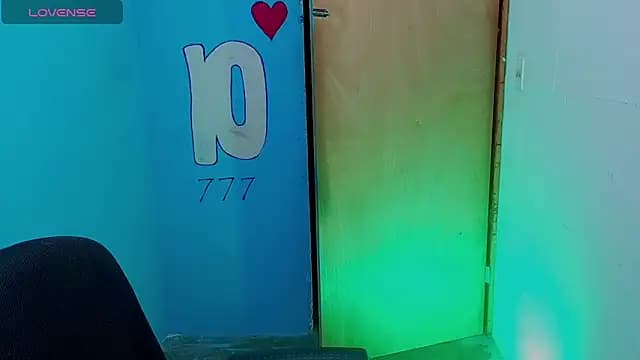 tanjiro_cute live cam