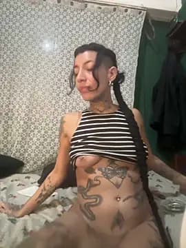 luckydick333 live cam