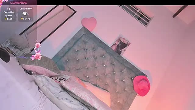 ChocoBunny1 live cam on Stripchat