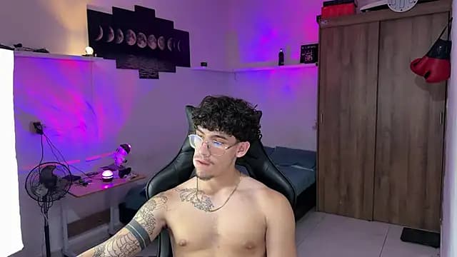 Kisan_Smith live cam