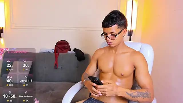 Paradise_boy_s live cam