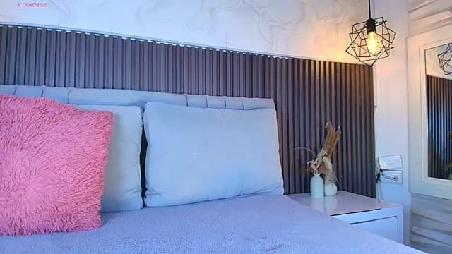 SHANONCLARK live cam