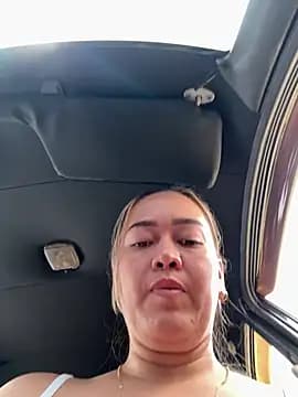 Danielavegax live cam