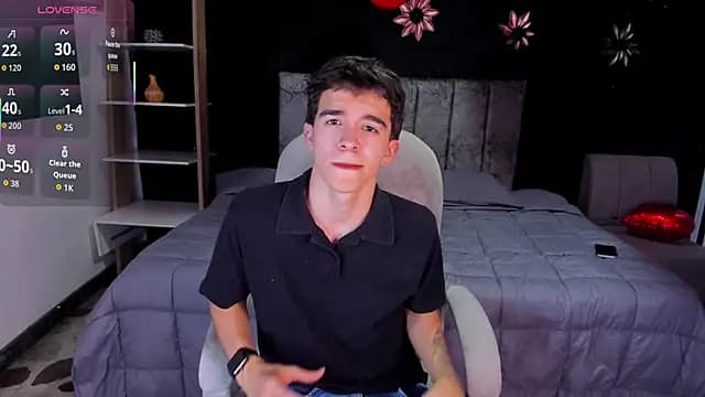 TylerCross_ live cam