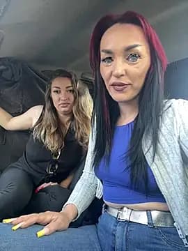 MeganFoxiyyy live cam