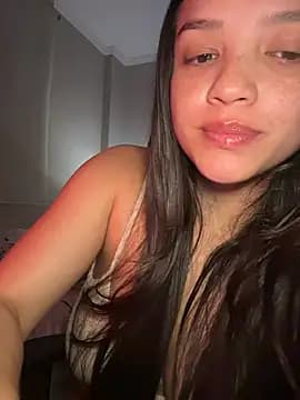 MisFrekcles_ live cam