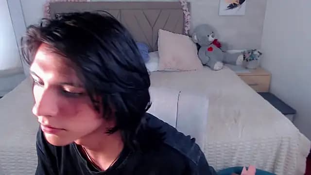 raven_n_matt live cam