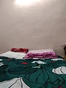 Priya_090909 live cam