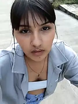 Nicky77_ live cam on Stripchat