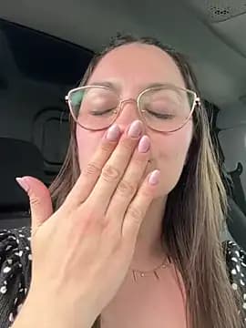 liloush__ live cam