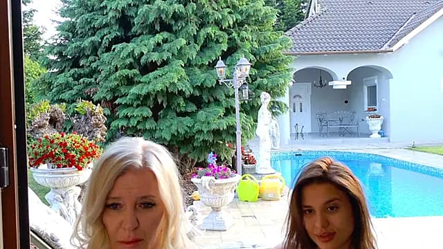 TUNDEROSE1 live cam