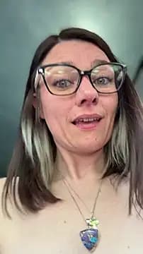 LadyLena1 live cam