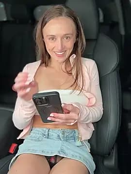lunagirl13 live cam