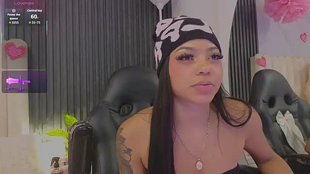 Madiee_Rhea live cam