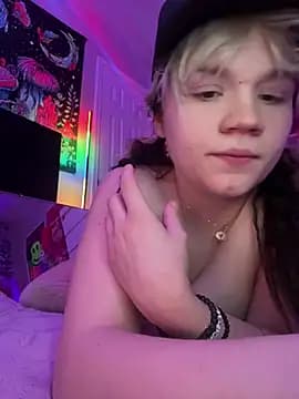 Cutiepiespanks live cam