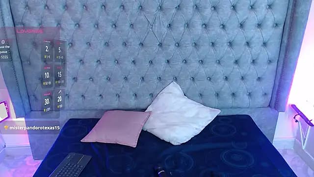 Gyal_Smith live cam